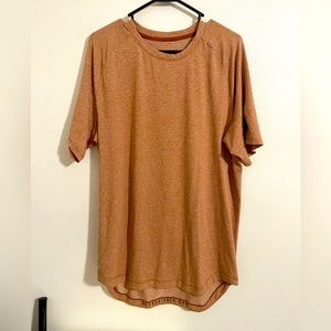 Lululemon Men’s T-Shirt - XL